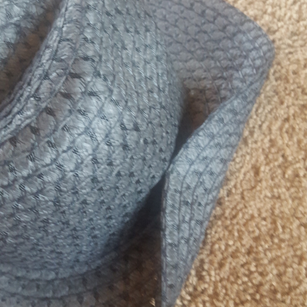 Sunhat - Picture 2 of 3